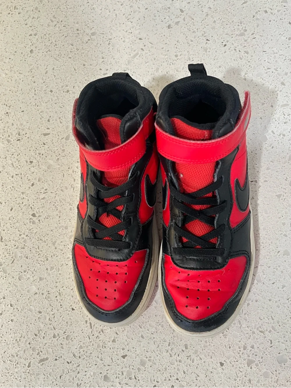 Nike Court Borough Mid 2 Sneaker Youth Size 1Y